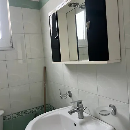 Butrinti ゲストハウス