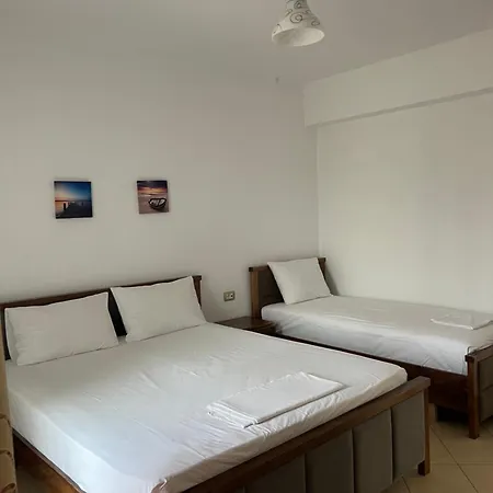 Butrinti ゲストハウス