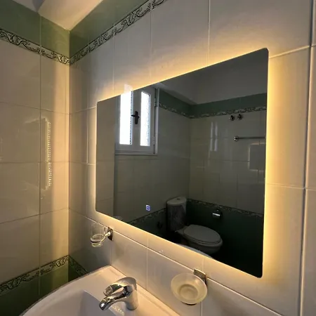 Butrinti Gasthuis 3*