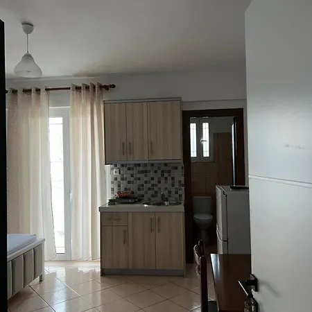 Butrinti Gasthuis 3*