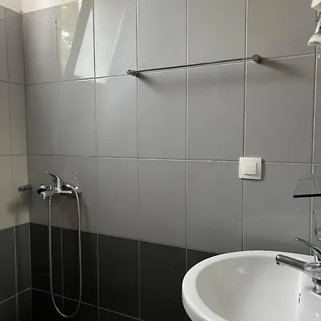 Butrinti Guest house Ksamil