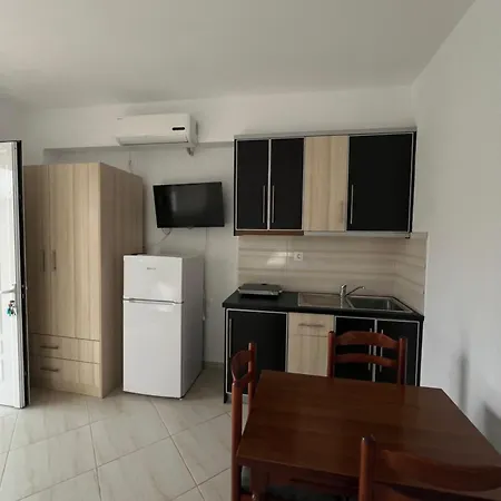 Guest house Butrinti *