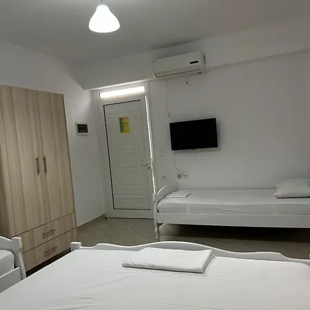 Butrinti Guest house Ksamil