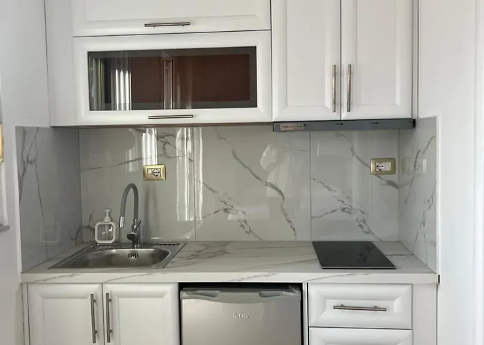 Butrinti بيت ضيافة كساميل