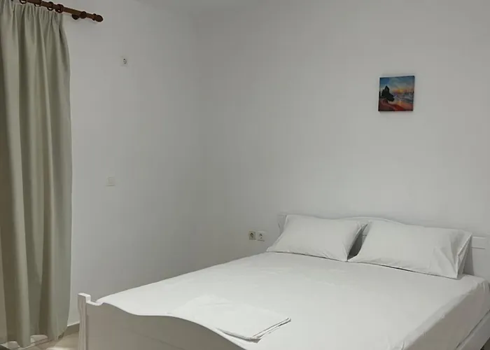 Butrinti 3*