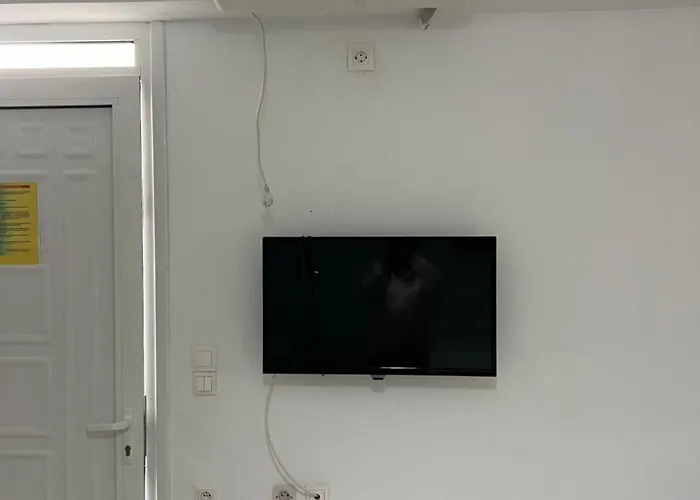 Butrinti كساميل